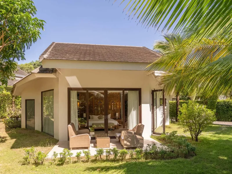 Luxury Villa Garden