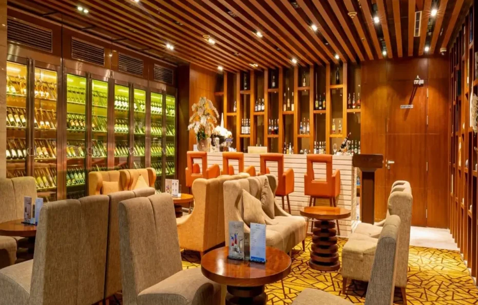 Wyndham Legend Halong Hotel