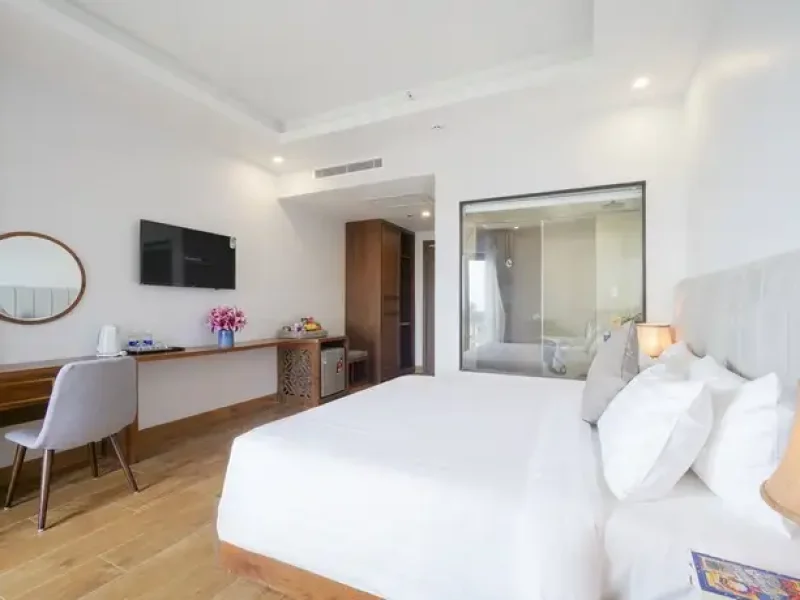 Superior Ocean View With Balcony Double – Twin