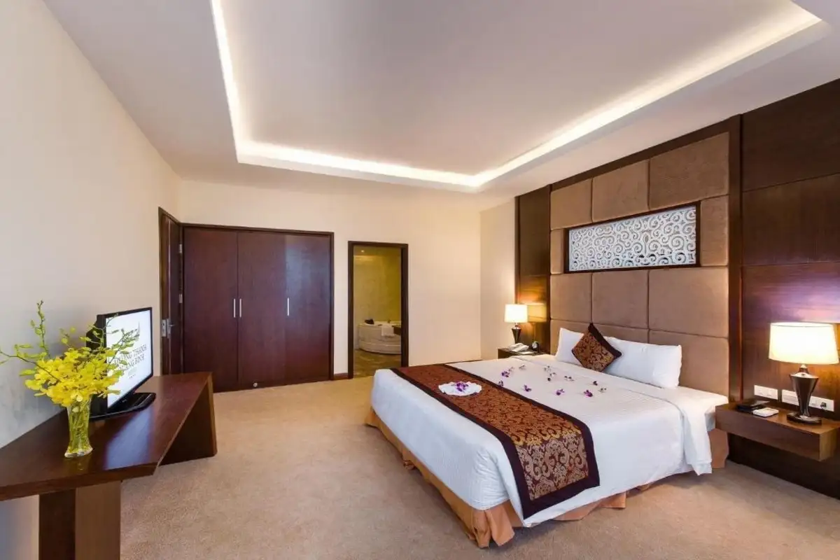 Executive Suite