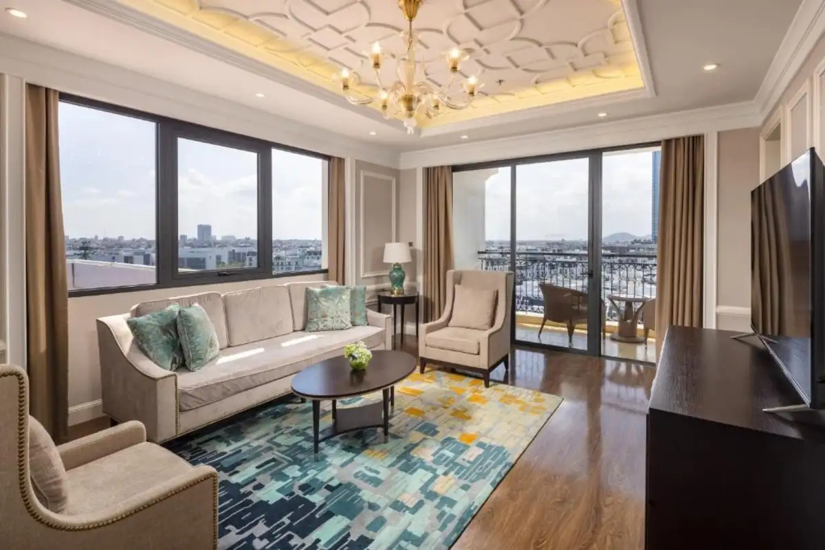 THE LEVEL Suite