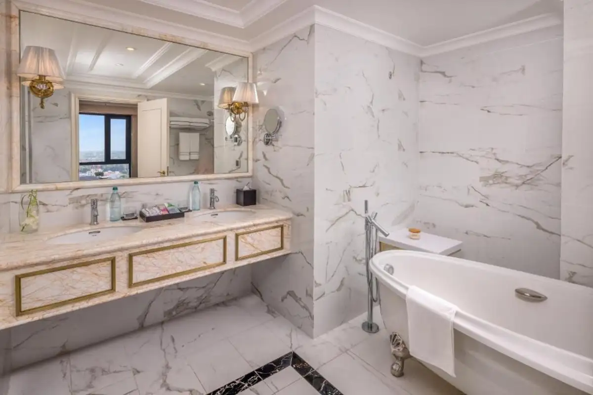 2-Bedroom Suite