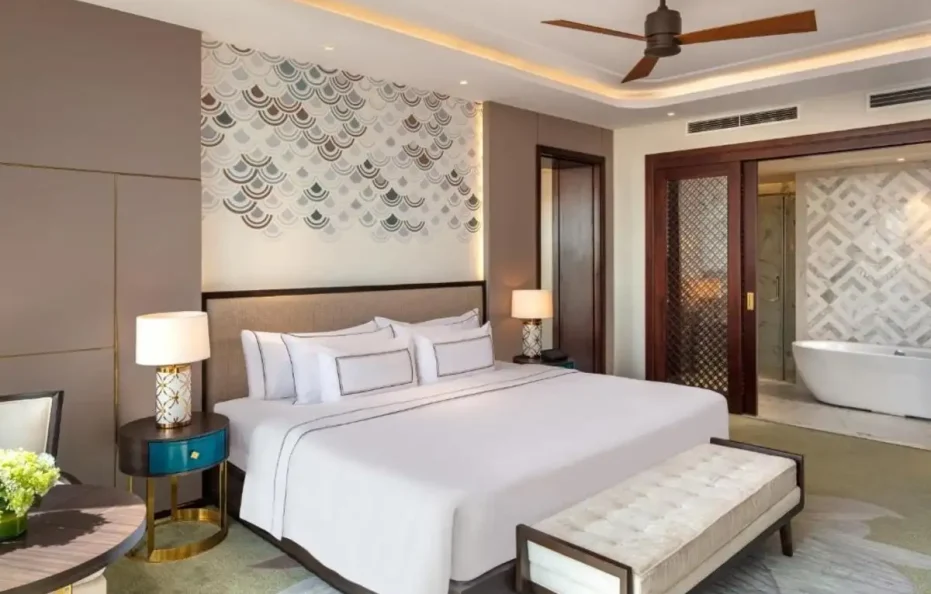 THE LEVEL Suite