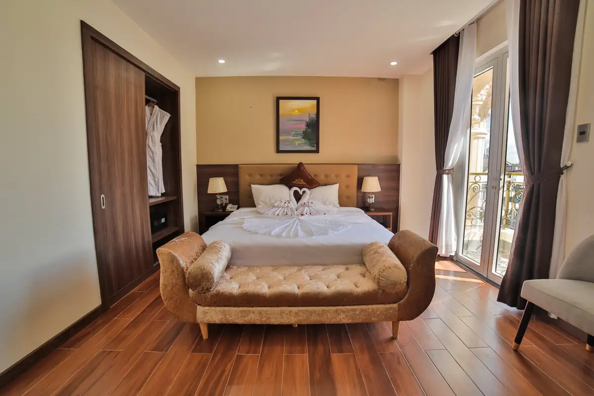 Premier Deluxe Double Room
