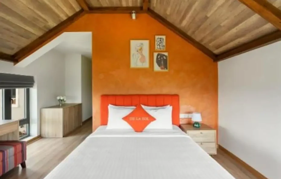 Luxury Panoramic Suite