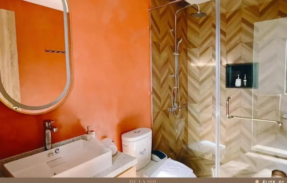 Luxury Panoramic Suite
