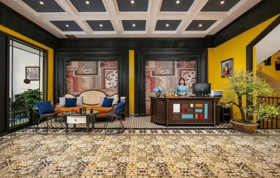 Eden Central Hotel & Spa