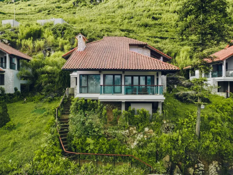 Executive Villa on The Rock – 1 BR