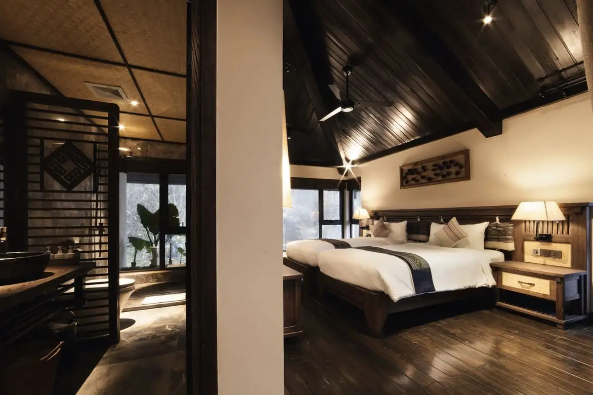 Executive Villa on The Rock – 2 BR
