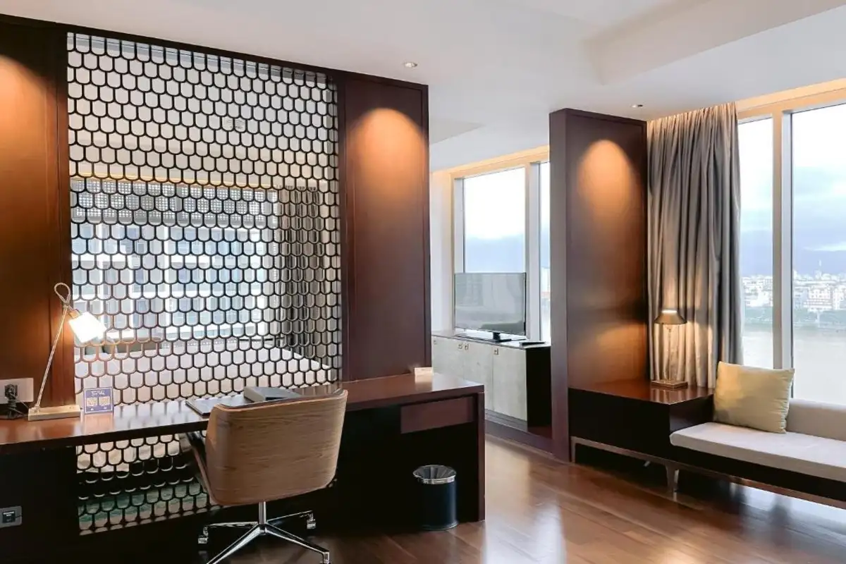 One Bed Room Suite River View