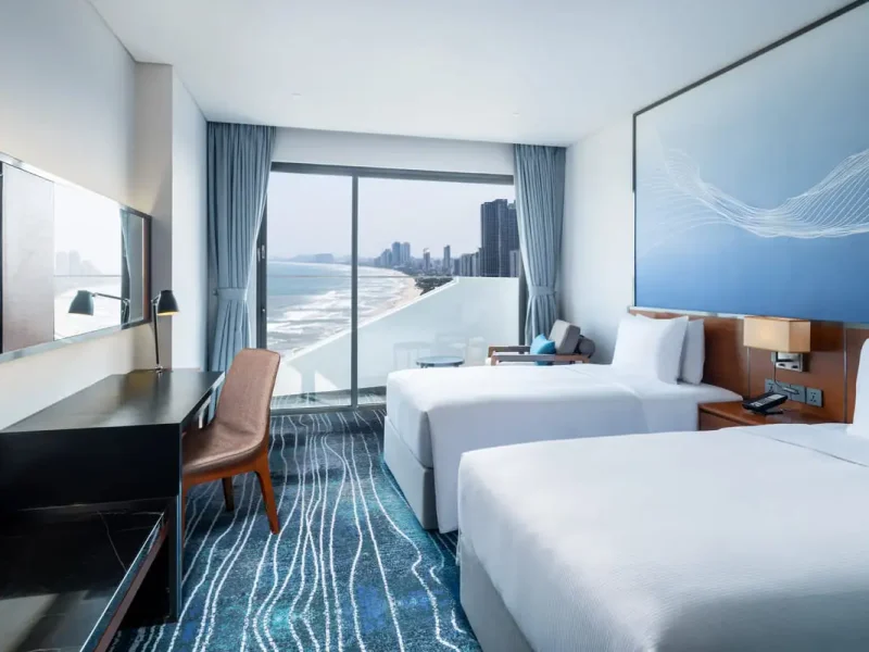 Deluxe Room Ocean View with Balcony