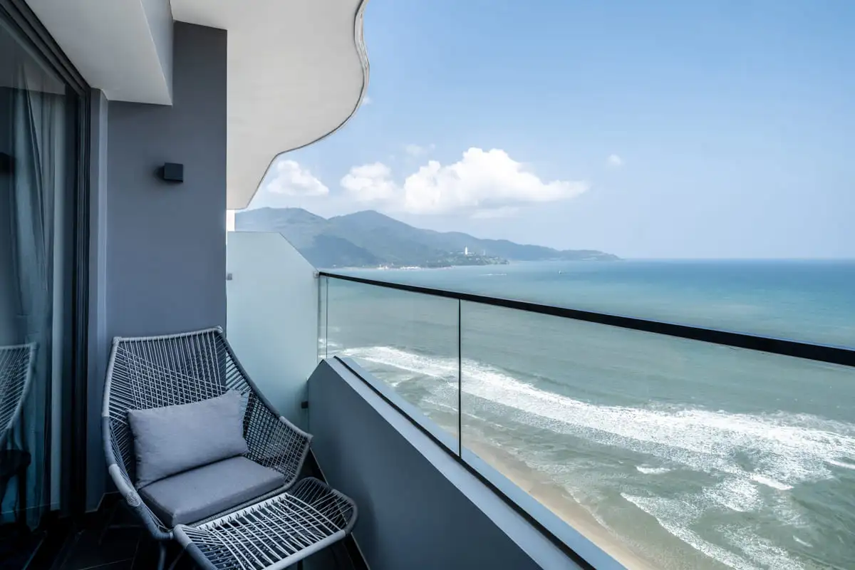 Deluxe Room Ocean View with Balcony