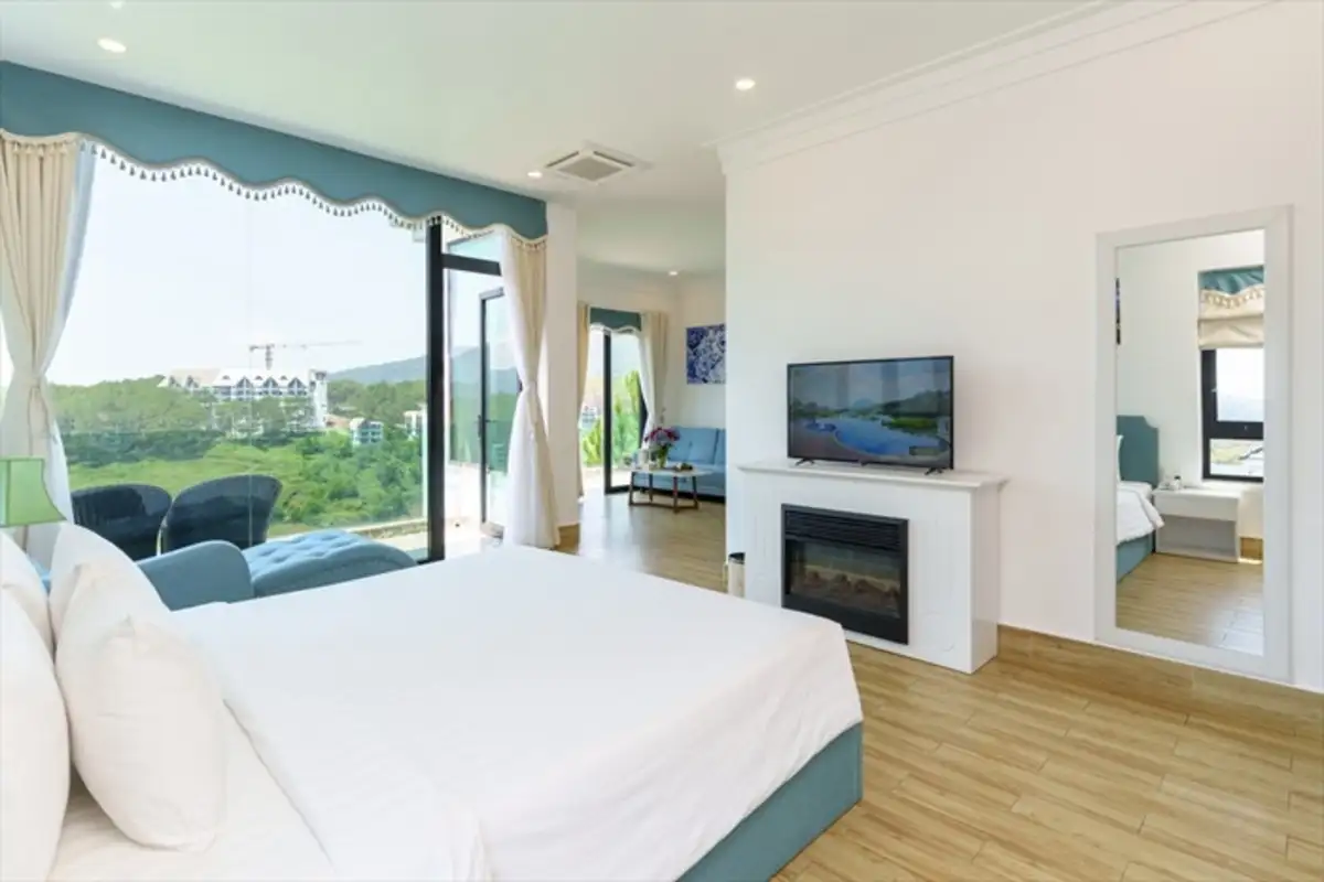 Luxury Villa 6 Bedrooms