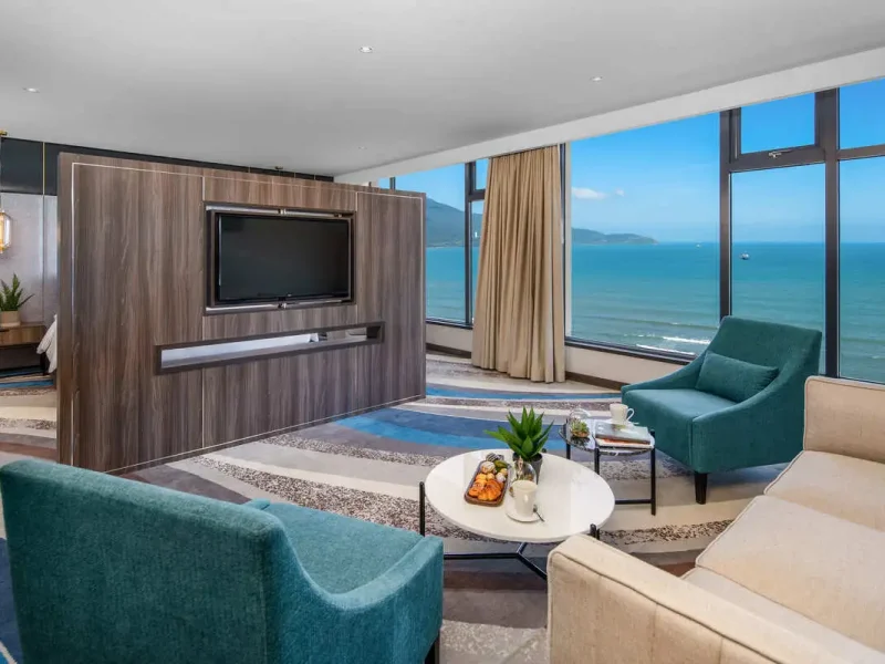 Grand Suites