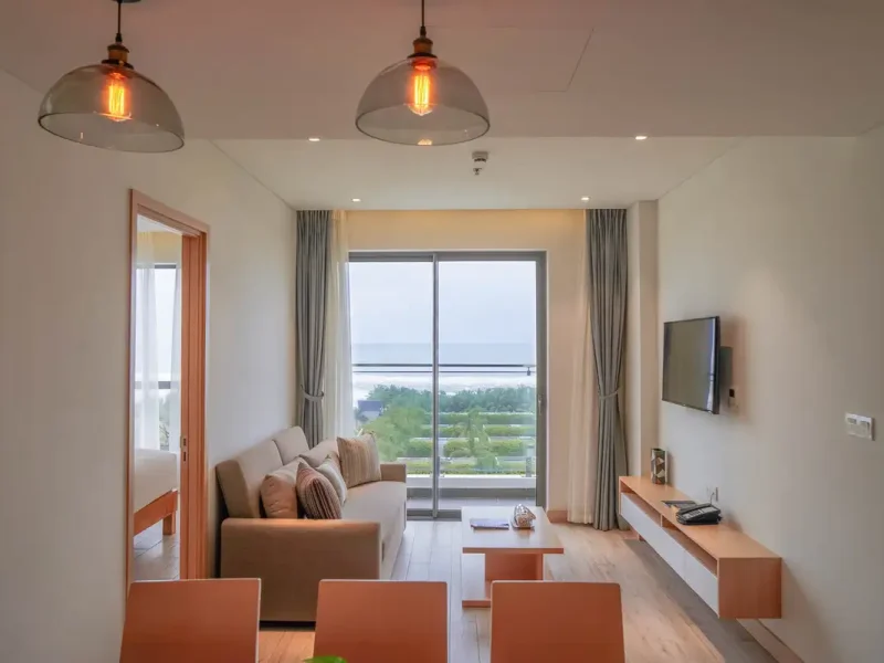 Bliss Sunlit Suite One Bedroom