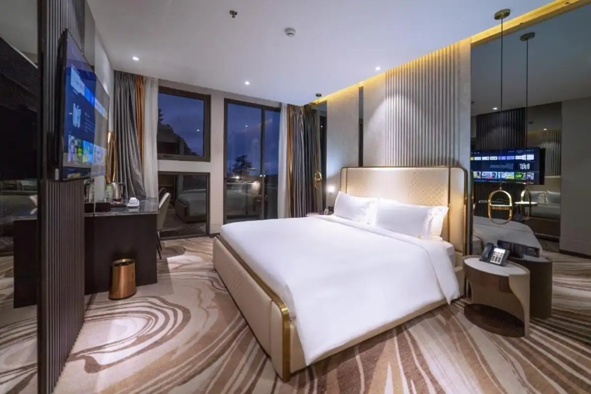 Deluxe Double Room With Banly