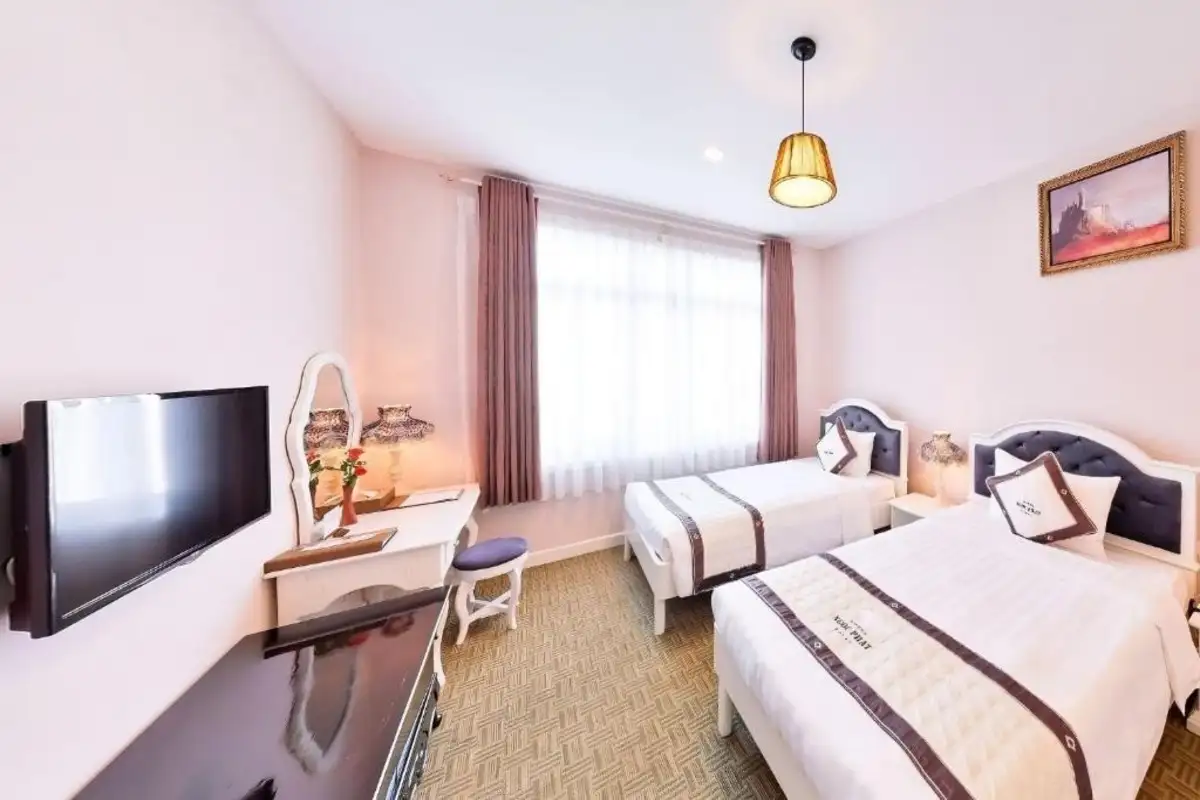 Standard Double/ Twin (cửa sổ)