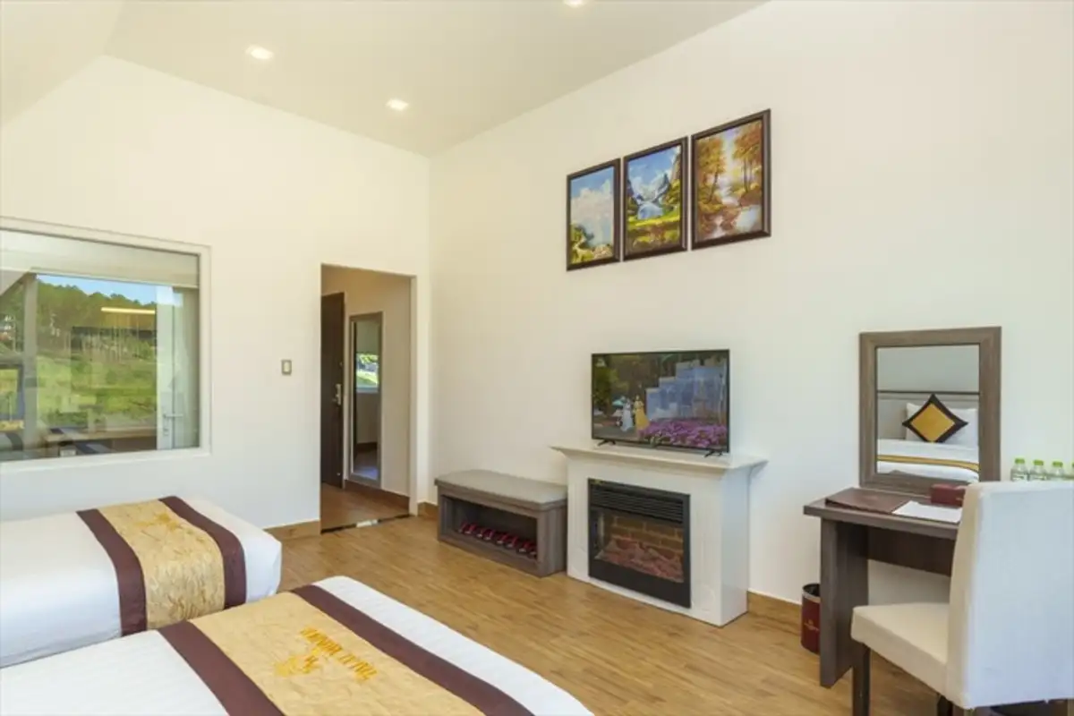 Villa 8 Bedrooms