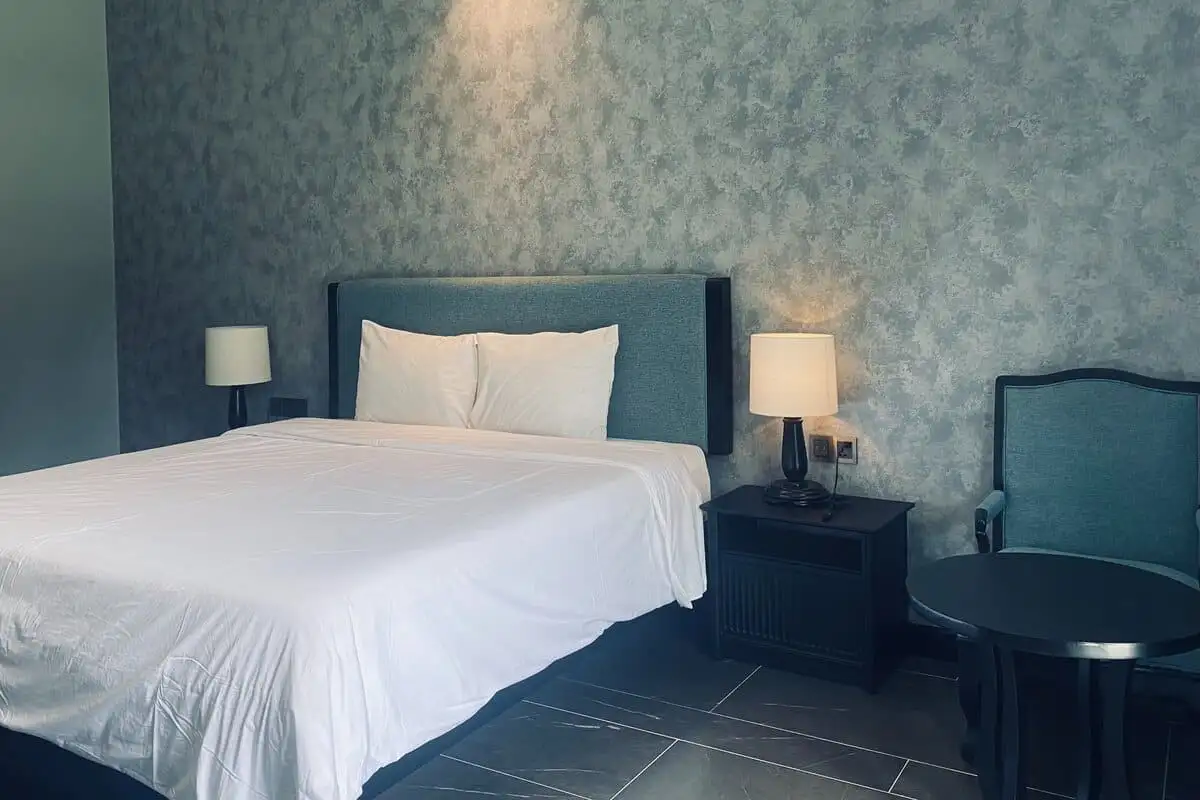 Hình ảnh minh họa: Hillside Room (block E)