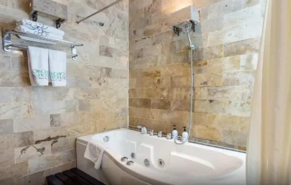 Suite room