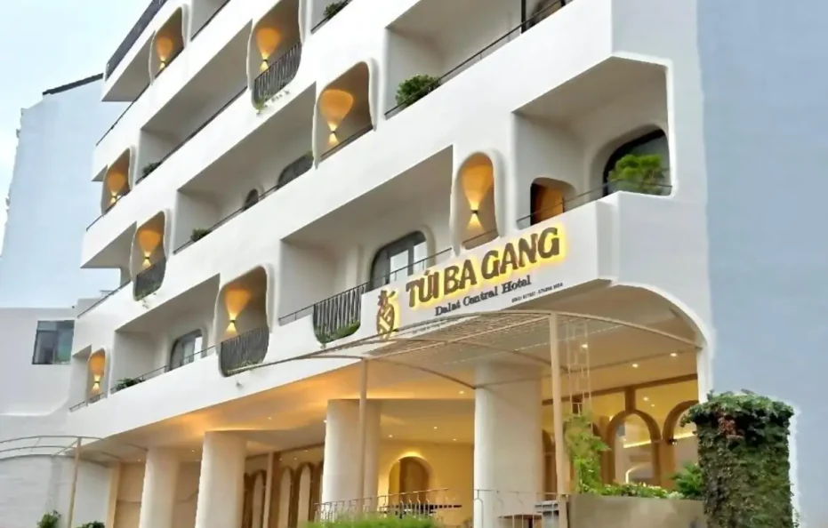 Túi Ba Gang Central Hotel
