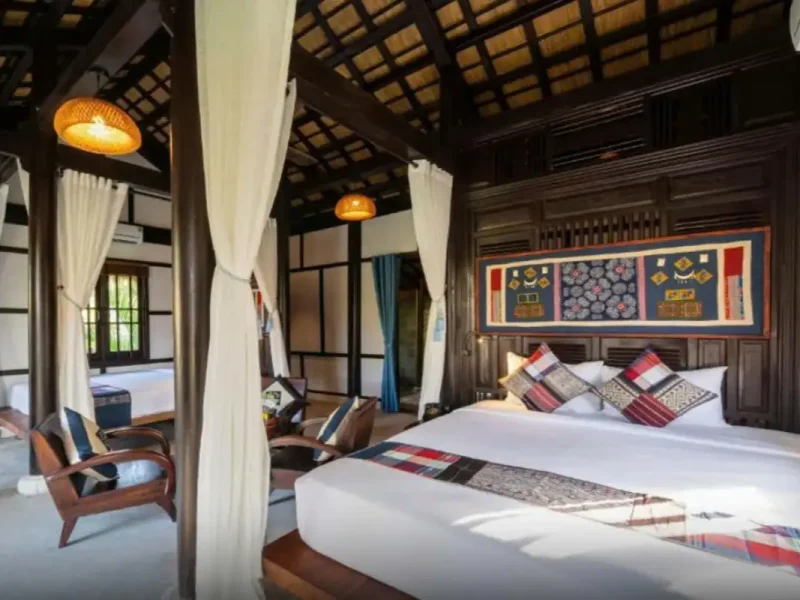 Hình ảnh minh họa: Lakeside Bungalow