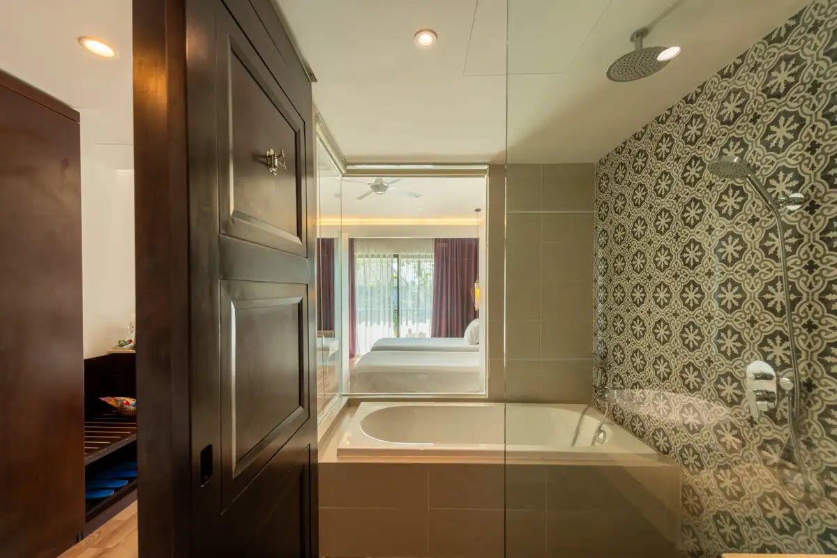 Hình ảnh minh họa: Senior Deluxe Twin With Balcony & Bathtub