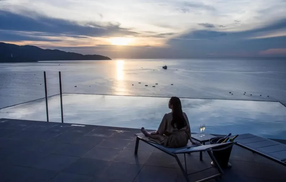 Chicland Danang Beach Hotel