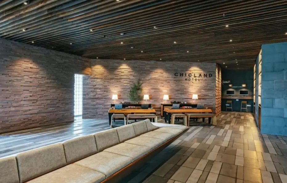 Chicland Danang Beach Hotel