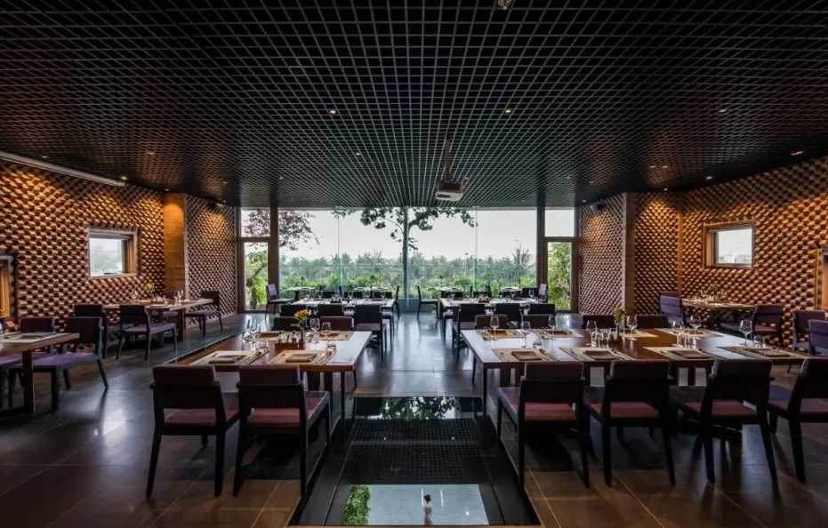Chicland Danang Beach Hotel