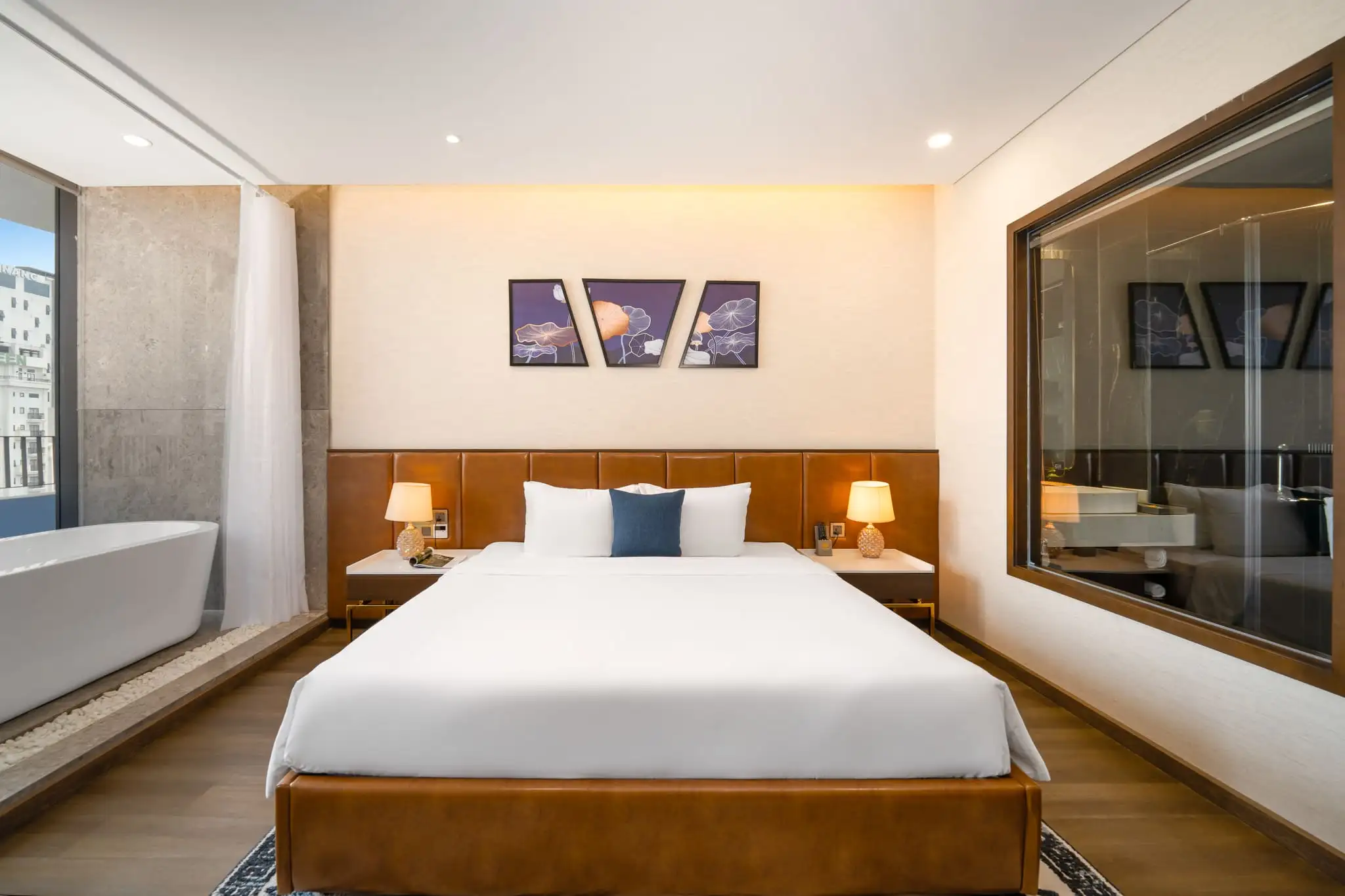 Hình ảnh minh họa: Deluxe Double Bathtub With Balcony