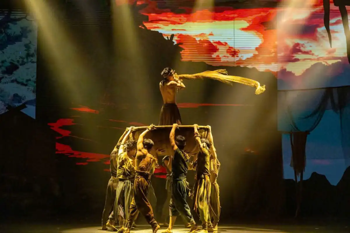 Hình ảnh minh họa: Trani Check In Show Mới Tại Đà Nẵng | Tiên Sa-vũ Nhạc Kịch Đương Đại