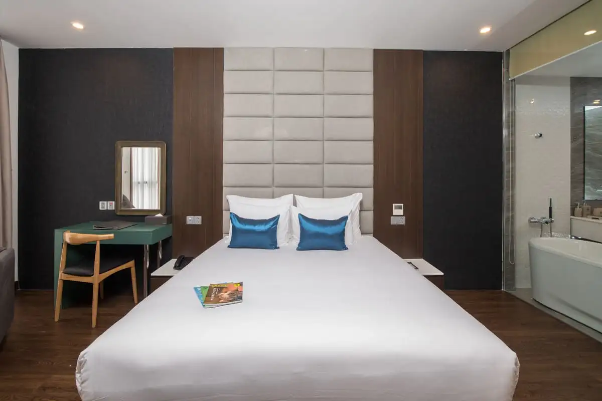 Hình ảnh minh họa: 2 Bedroom Royal Penthouse (partial Sea View)