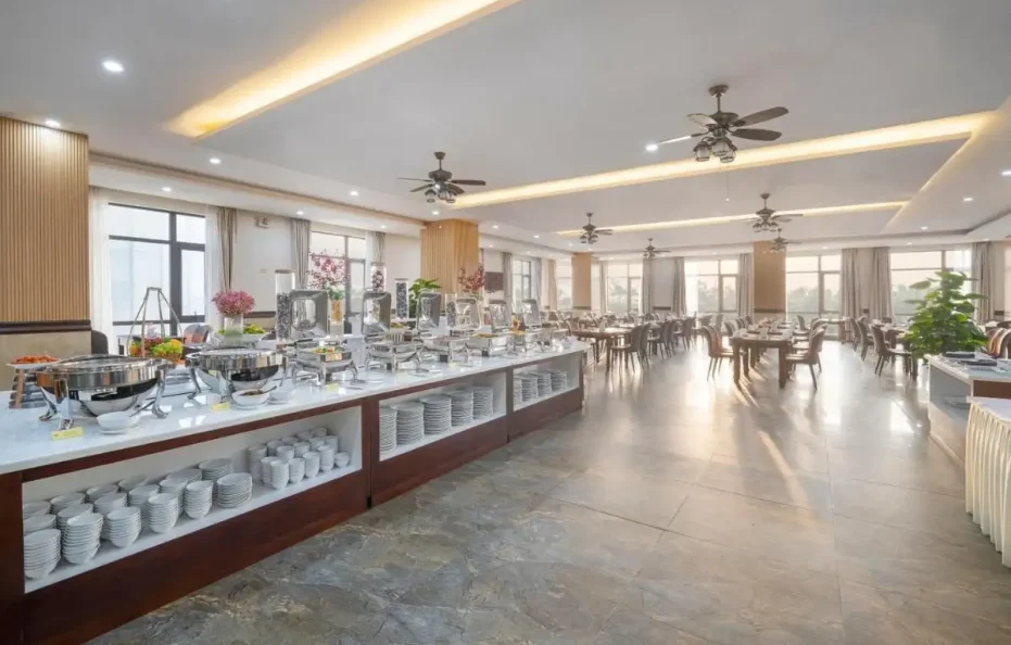 7 Seven Sea Hotel