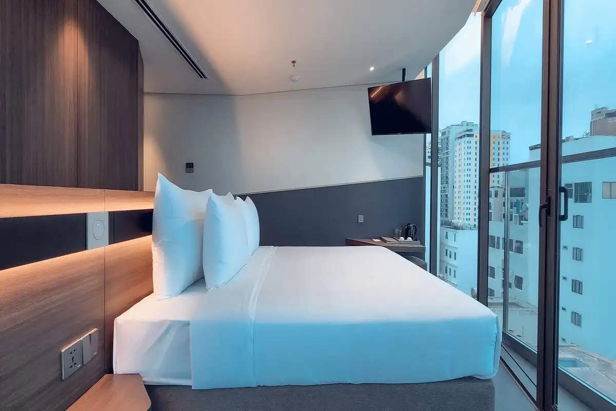 Hình ảnh minh họa: Suites Balcony City View