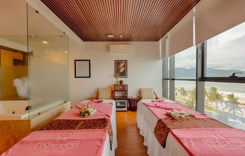 Grand Tourane Hotel Danang