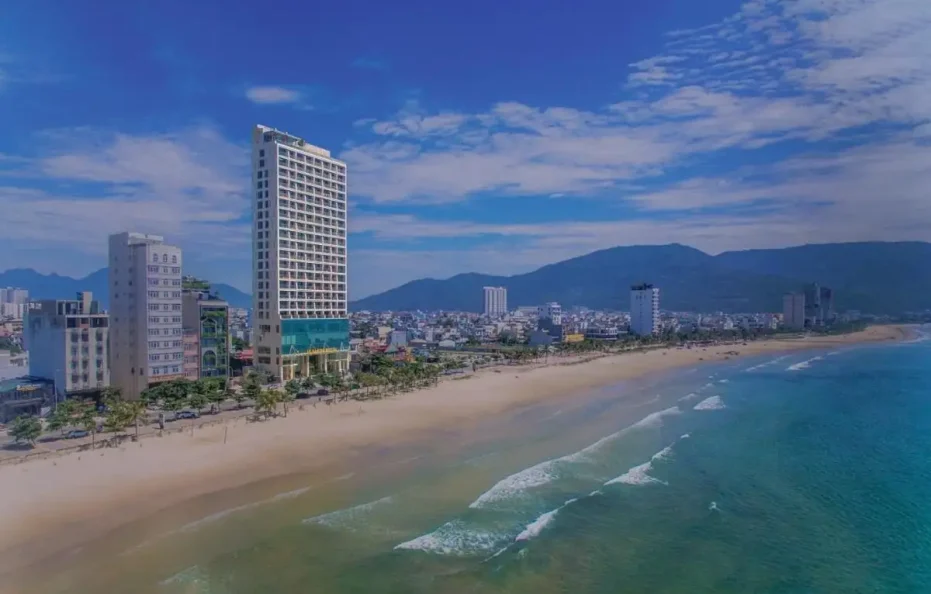 Le Sands Oceanfront Danang Hotel