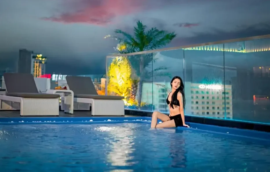 Mercy Emerald Hotel