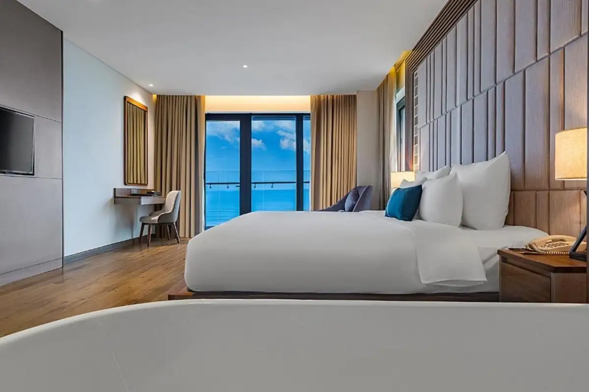 Ocean Queen Inn Grand Executive Ocean Queen - Trani VietNam