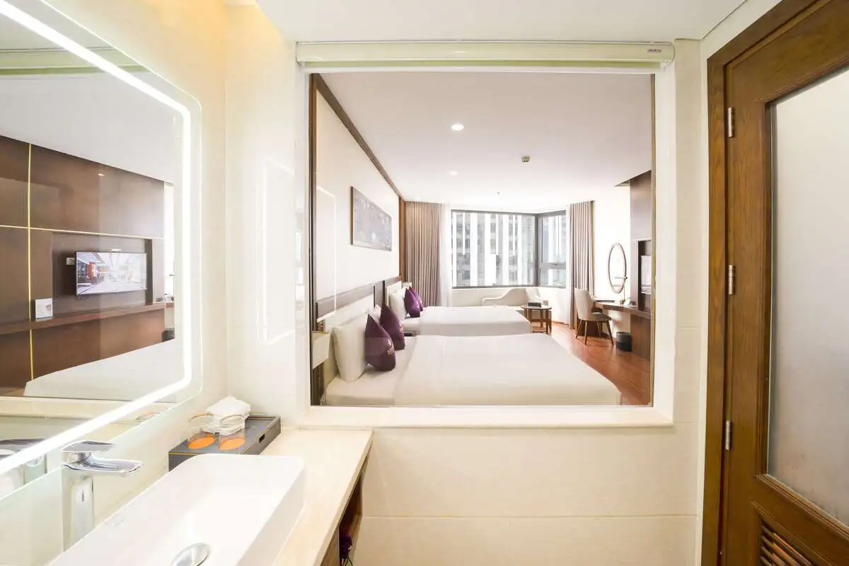 Hình ảnh minh họa: Deluxe Partial Ocean View Family