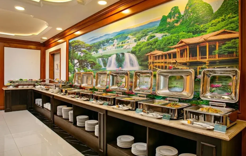 Santa Luxury Hotel