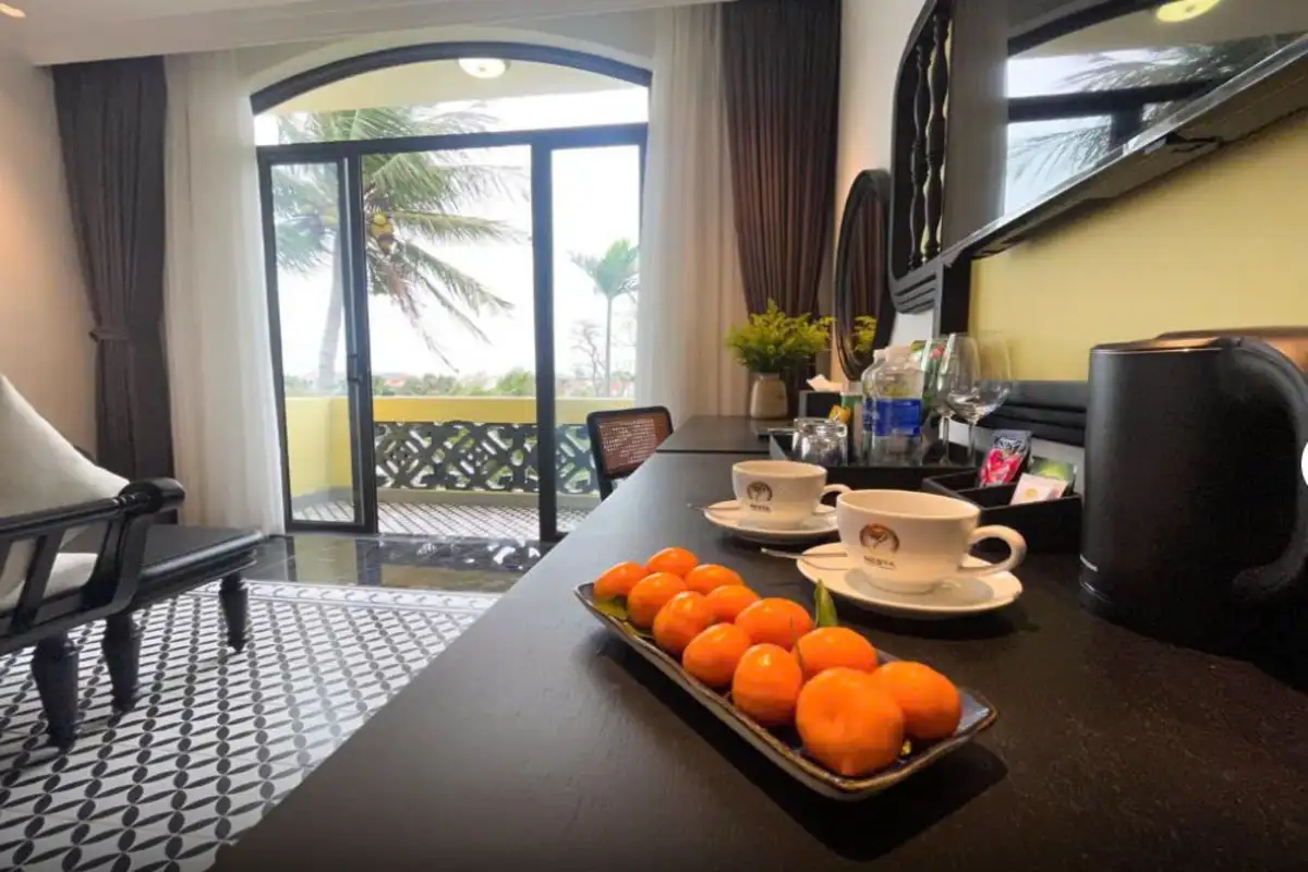 Hình ảnh minh họa: Signature River/pool View