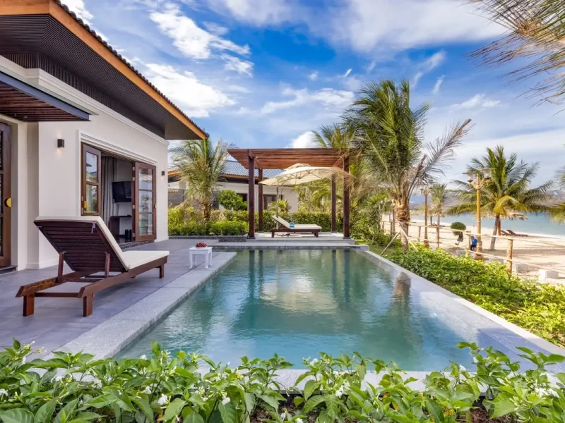 Hình ảnh minh họa: Villa Beach Front Pool View 2pn