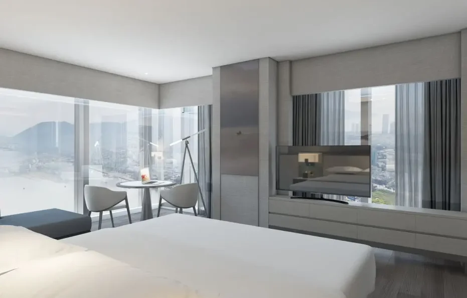 Courtyard by Marriott Danang Han River