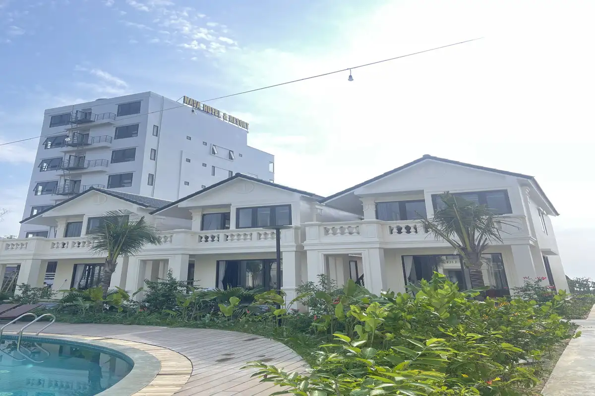 Hình ảnh minh họa: Bun 3 Bedrooms Family Bungalow (1 Double & 1 Twin) (2fnd)
