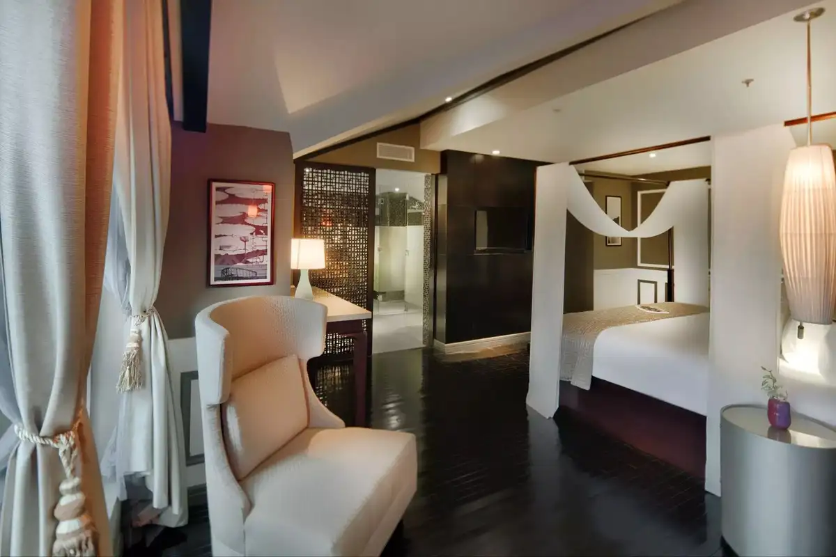 Hình ảnh minh họa: Deluxe Suite