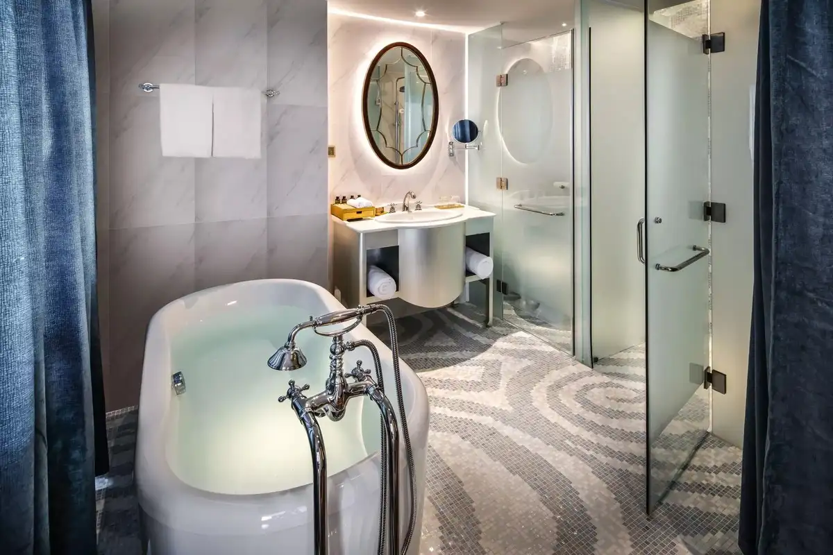 Hình ảnh minh họa: Grand Deluxe