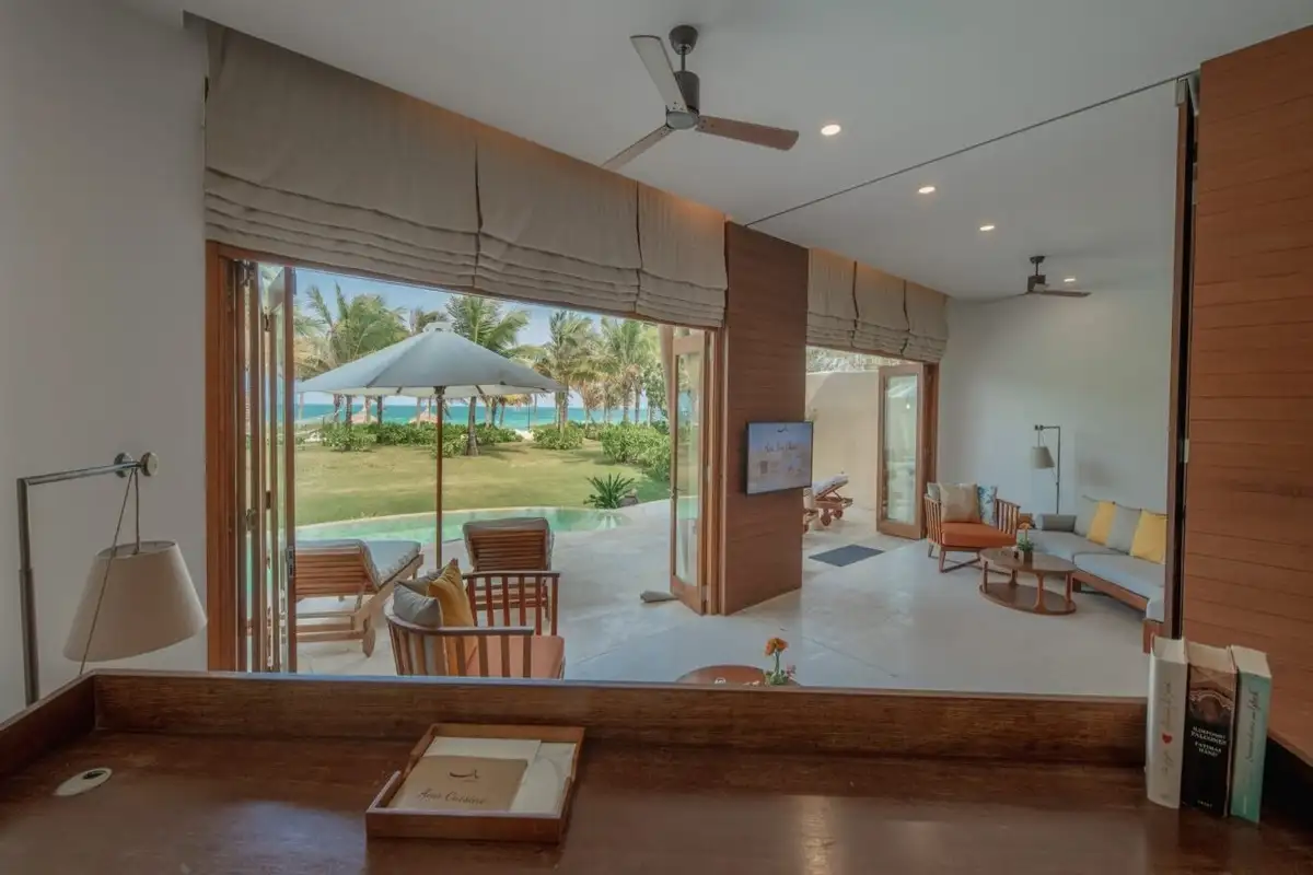 Hình ảnh minh họa: Beach Front Two-bedroom Pool Villa