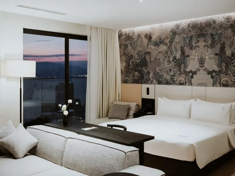 Hình ảnh minh họa: Suite Sea View With Balcony