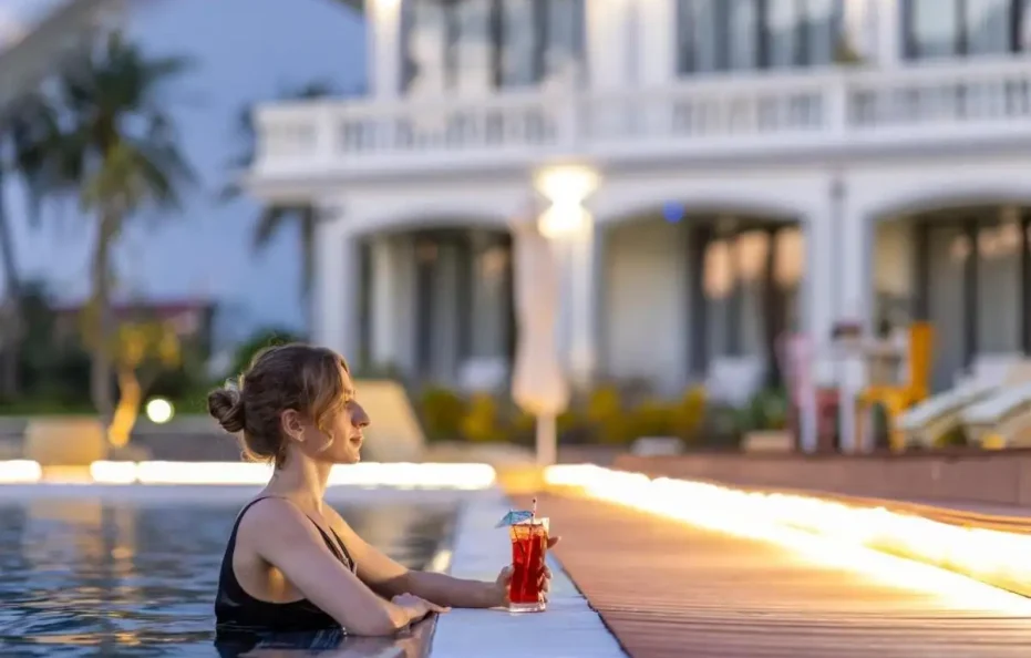 Moodhoian Riverside Resort & Spa